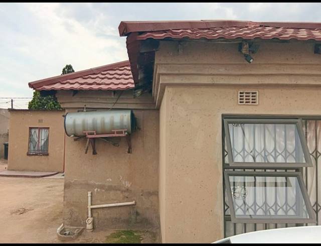 2 BEDROOM HOUSE FOR SALE IN LIKOLE
